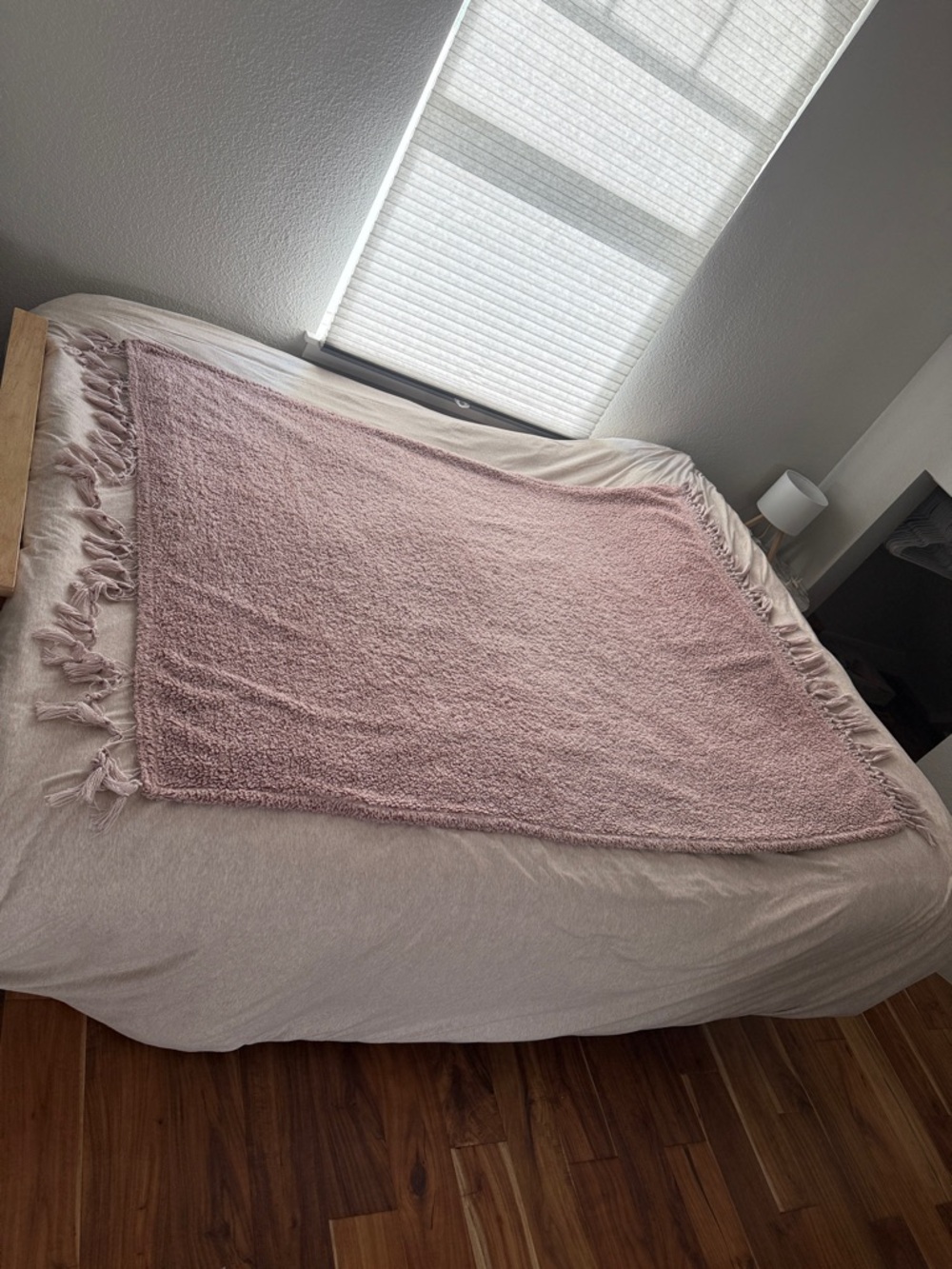 Soft Fuzzy Throw Blanket - Picture 2 of 13